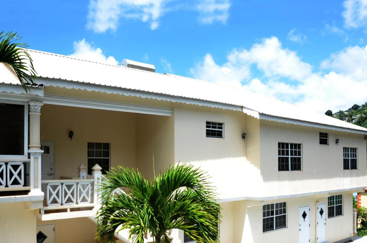 Bascombe Apartments 金斯敦 外观 照片